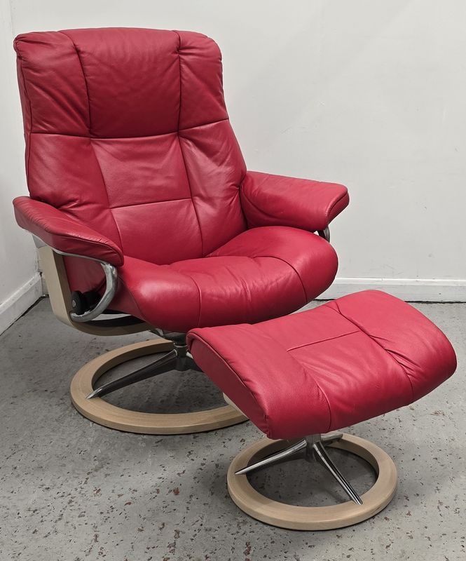 Ekornes Stressless Signature Base Leather Recliner Chair &amp; Stool