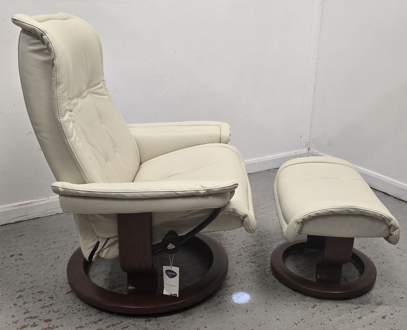 Ekornes Stressless Recliner Swivel Leather Chair &amp; Footstool