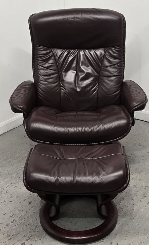 Ekornes Stressless Consul Leather Recliner Chair and Footstool
