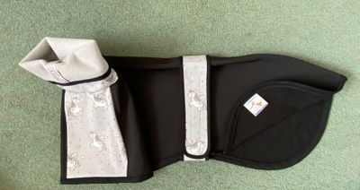 24&quot; Plain Black &amp; Unicorn Colour Changing Trim Raincoat - No Harness Hole