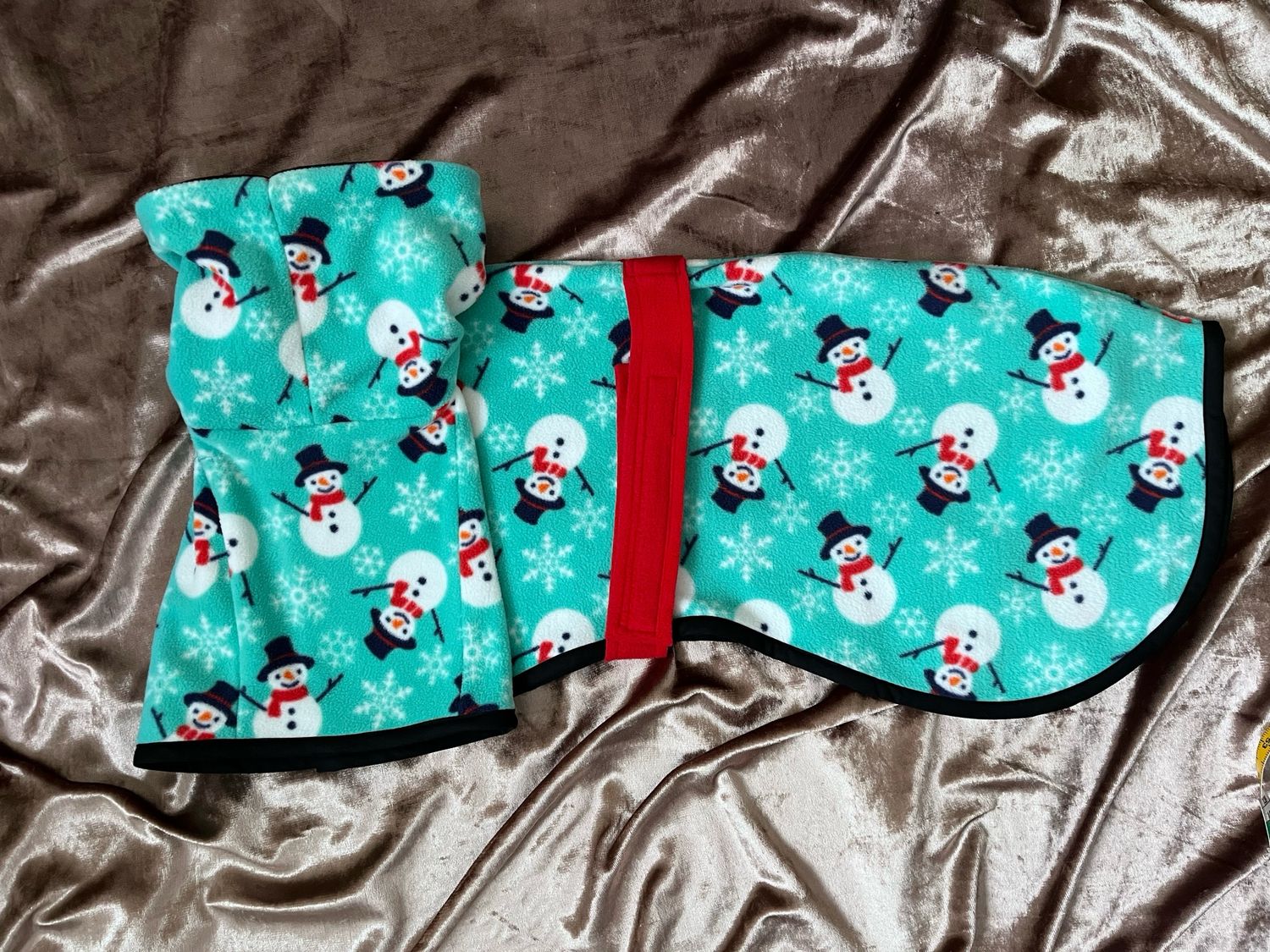32” Turquoise Snowman With Harness Hole &amp; Long Double Layer Snood Neck