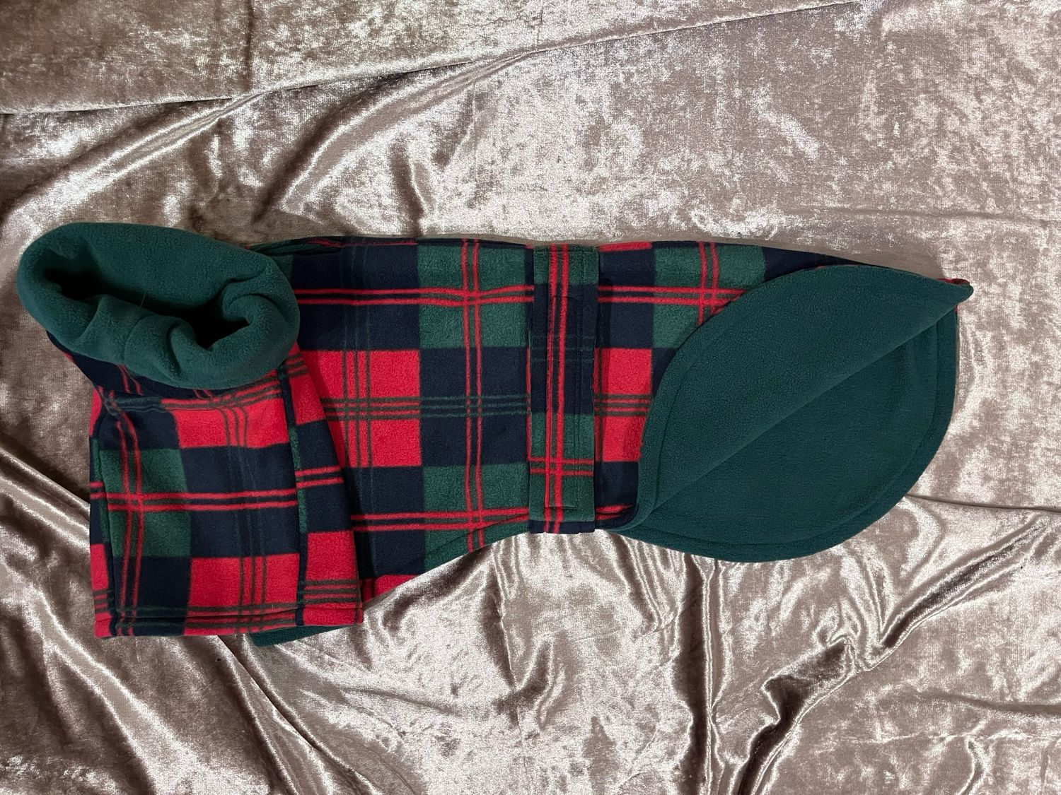 28” Christmas Tartan Double Layer With Long Double Layer Snood And Harness Hole