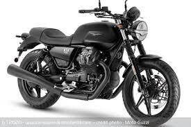 MOTO GUZZI V7 STONE