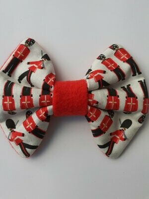King's Guards Bowtie