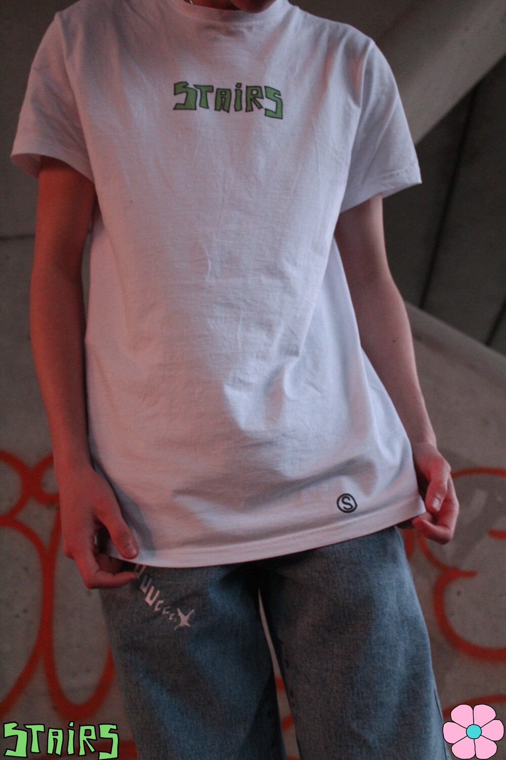 Stairs &quot;GRAPHIC&quot; Tee