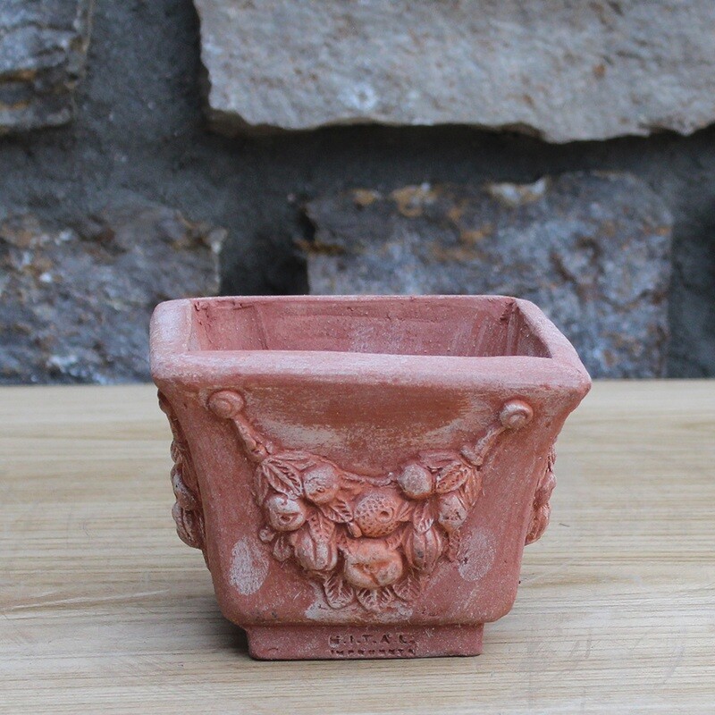 Kleiner Pflanztopf/Pflanzgefäß verziert &quot;Cassetta svasata con festoni&quot;, 15 x 15 | Höhe 11 cm