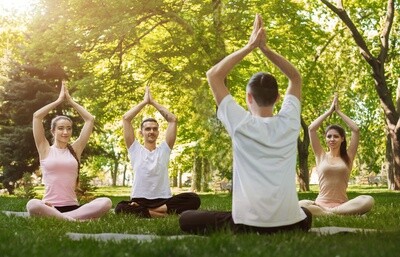 Hatha-Yoga Bad Ems im Kurpark, krankenkassenzertifiziert