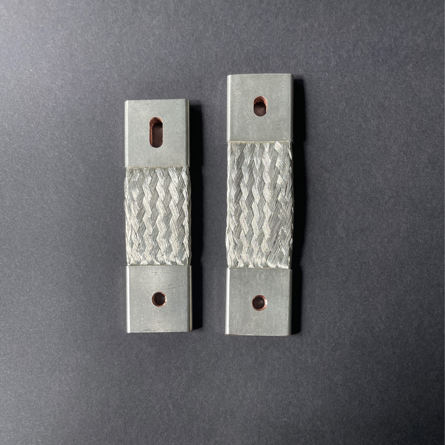 Flexibler Zellverbinder 95mm² aus verzinntem Kupfer für EVE 280Ah (LF280K, MB31) Flexibler Zellverbinder 95mm² aus verzinntem Kupfergeflecht, Paar