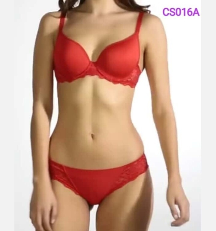 Bra Panty Set (MOQ 1000 pieces)