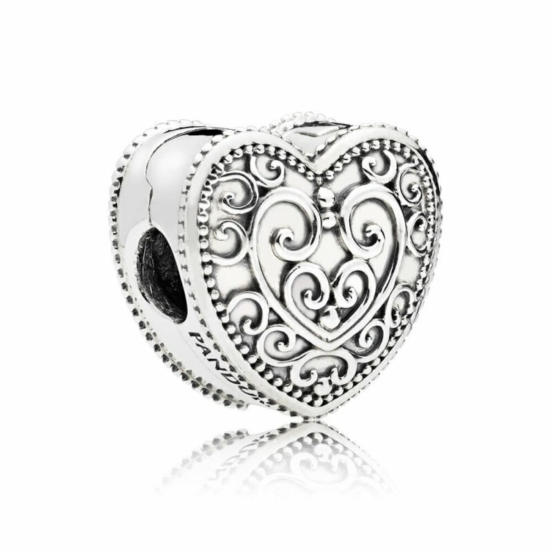 CHARM Pandora Corazón Encantado