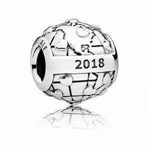 Charm Pandora Plata  Club 2018