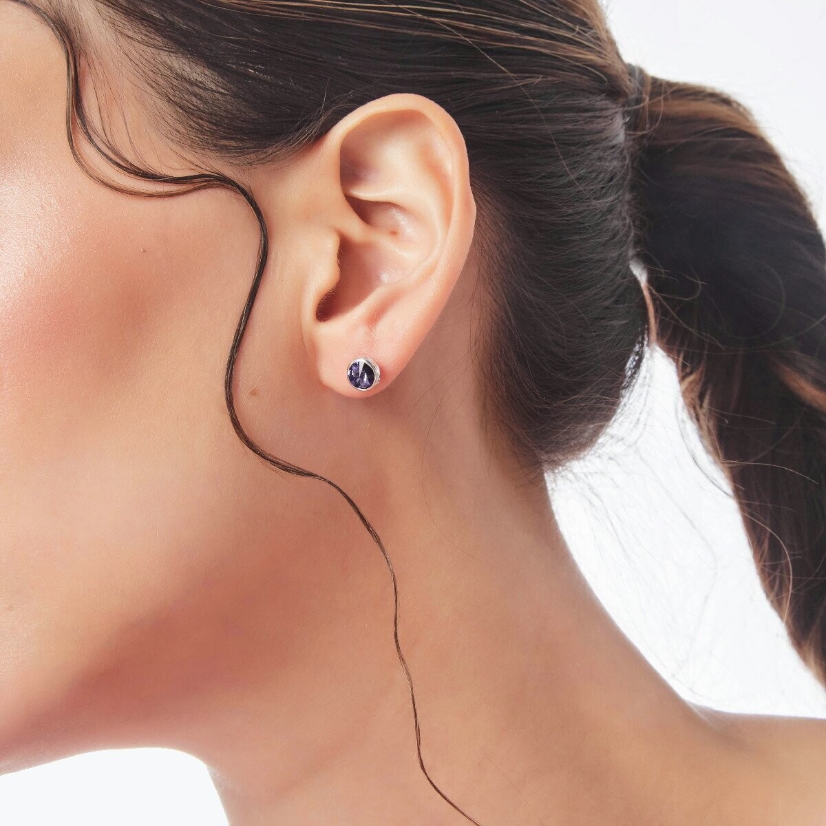 VICTORIA CRUZ Pendientes cristal light sapphire XS de Basic en plata