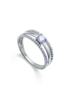 Anillo de plata de primera ley con baño de rodio,con dos filas de circonitas y una central