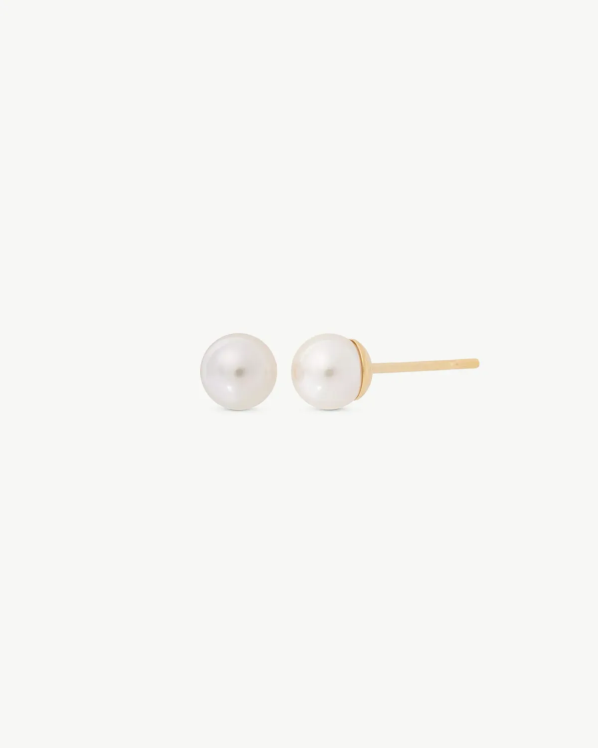 Pendientes Dorados Perla 4mm Lyra