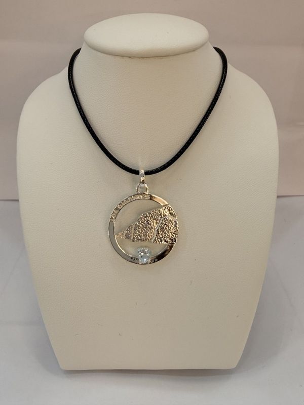 COLGANTE ACANTILADOS AGUA MARINA