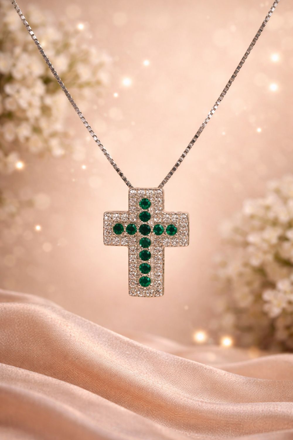 CRUZ LATINA ESMERALDA