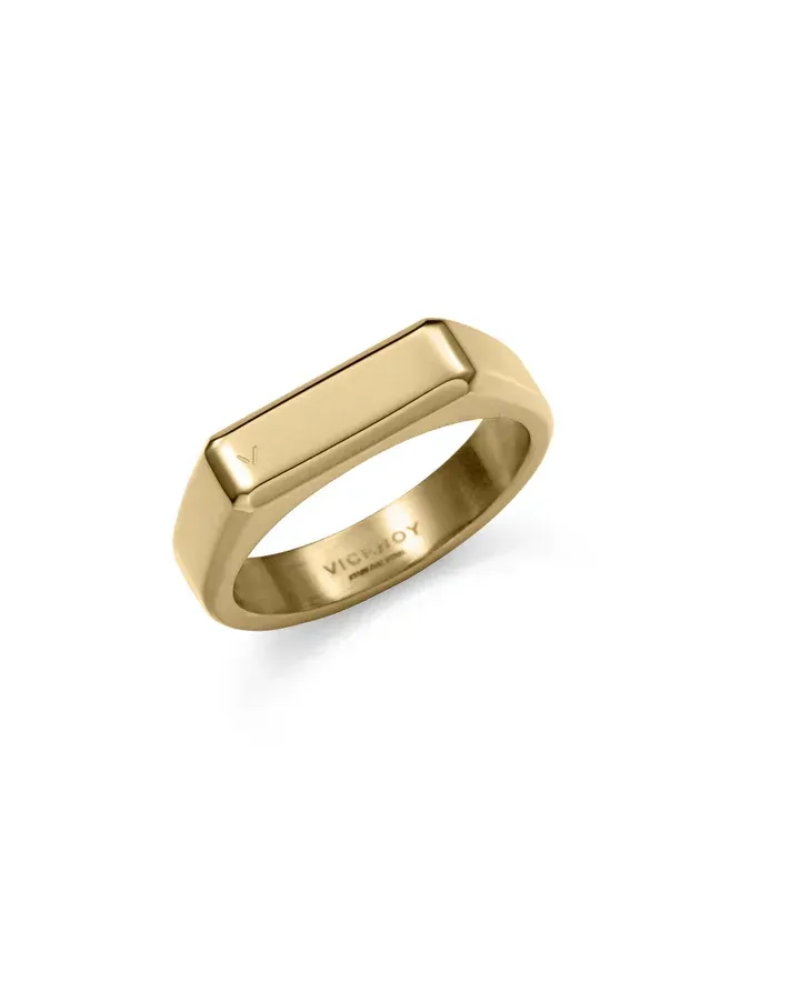 Anillo de acero tipo sello Ip dorado,colección Abraham Mateo