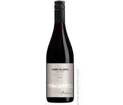 Araucano Humo Blanco Pinot Noir - 750ML Araucano Humo Blanco Pinot Noir - 750ML