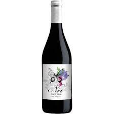 Nia Pinot Noir - 750ML