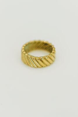 Lineage Ring 