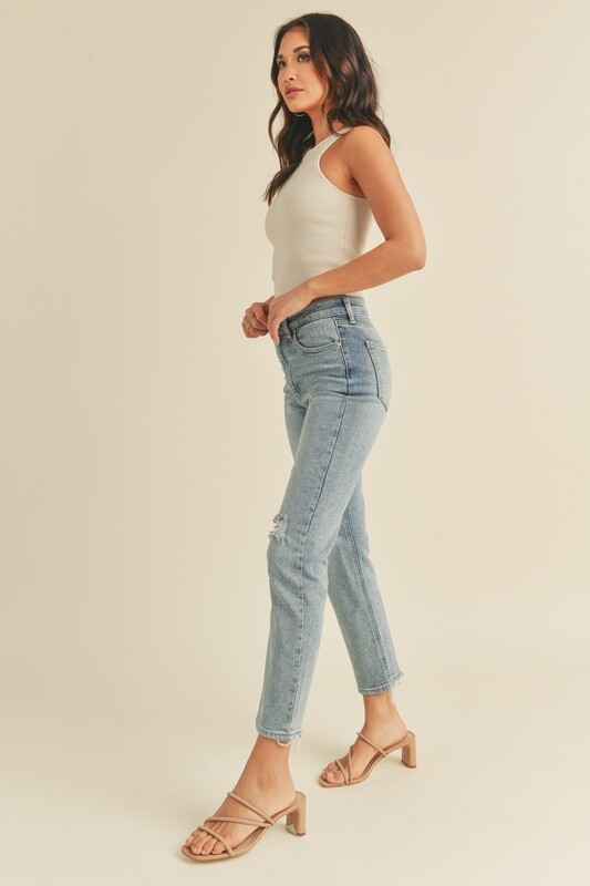 JB Distressed Slim Fit