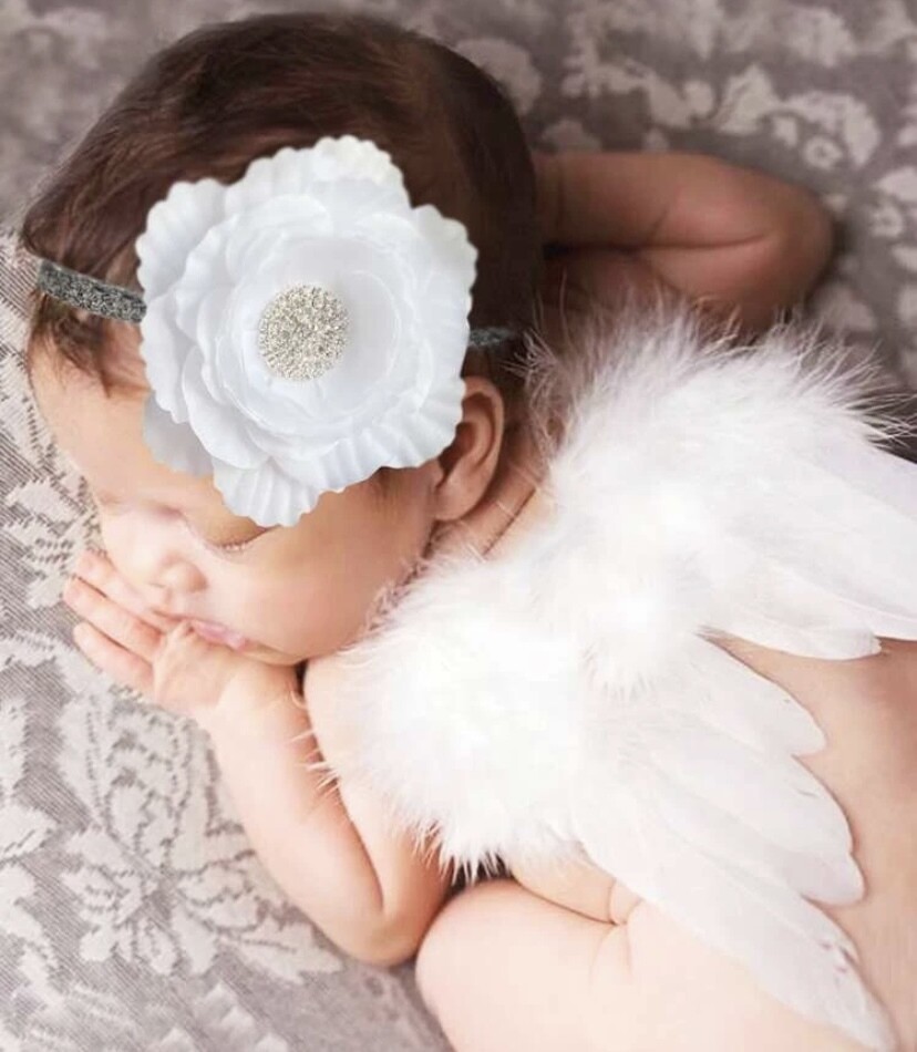 Newborn Feathered Angel Wings