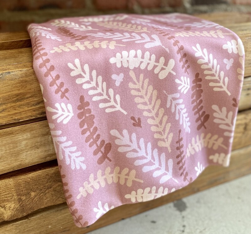 Pink &amp; Cream Leaves Blanket