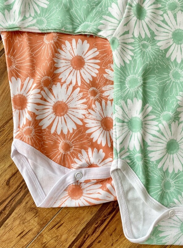 Daisies Onesie Classic - Long Sleeve