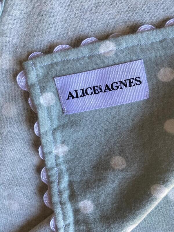“Join the Dots” Flannel Blanket