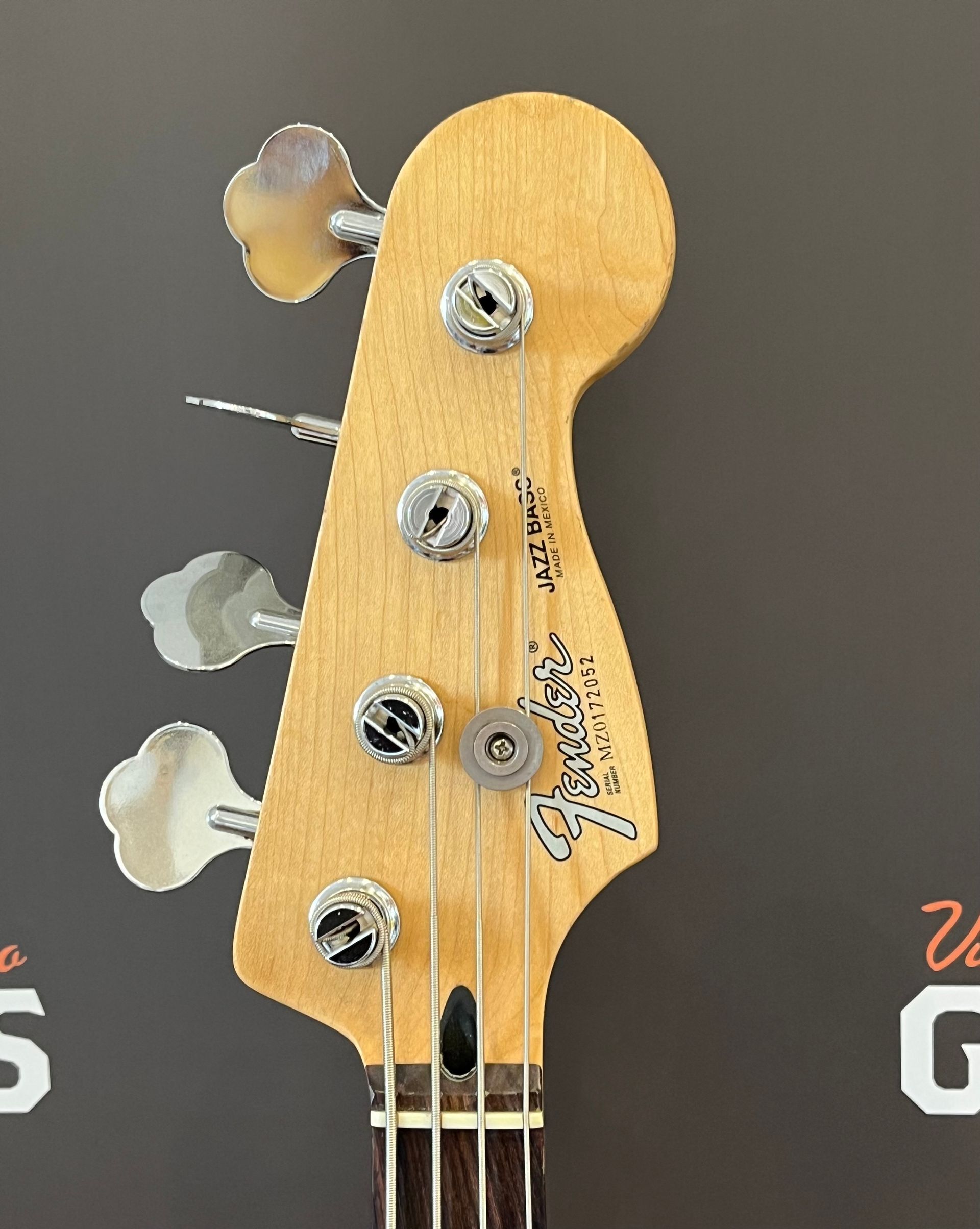 2000 Fender Standard Jazz Bass - Midnight Blue