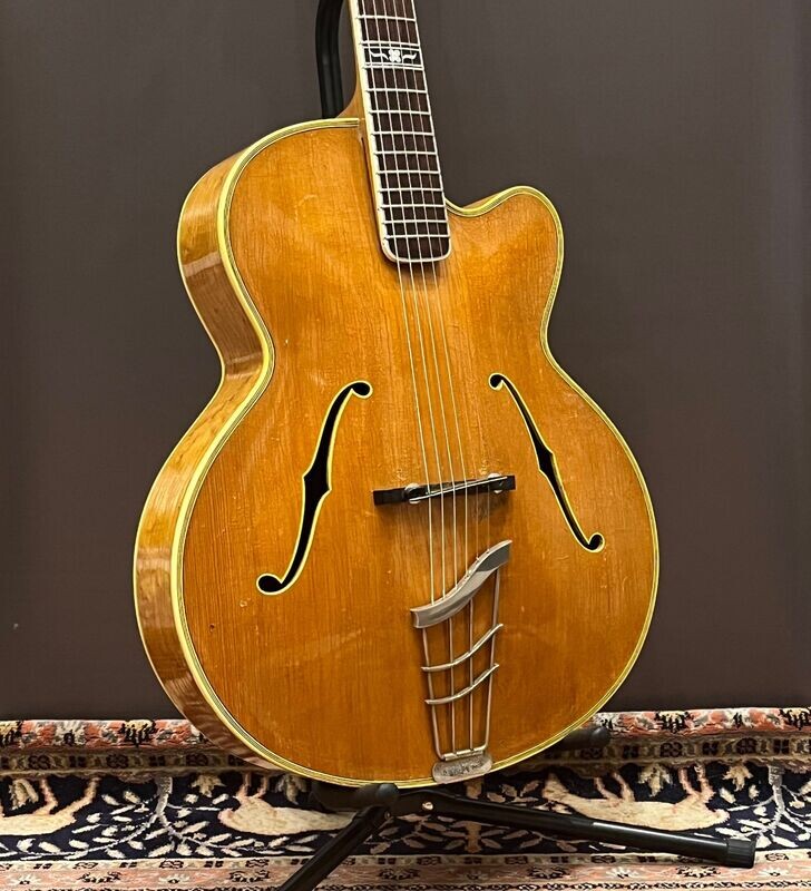 1953 Hofner Committee - 5th one ever made