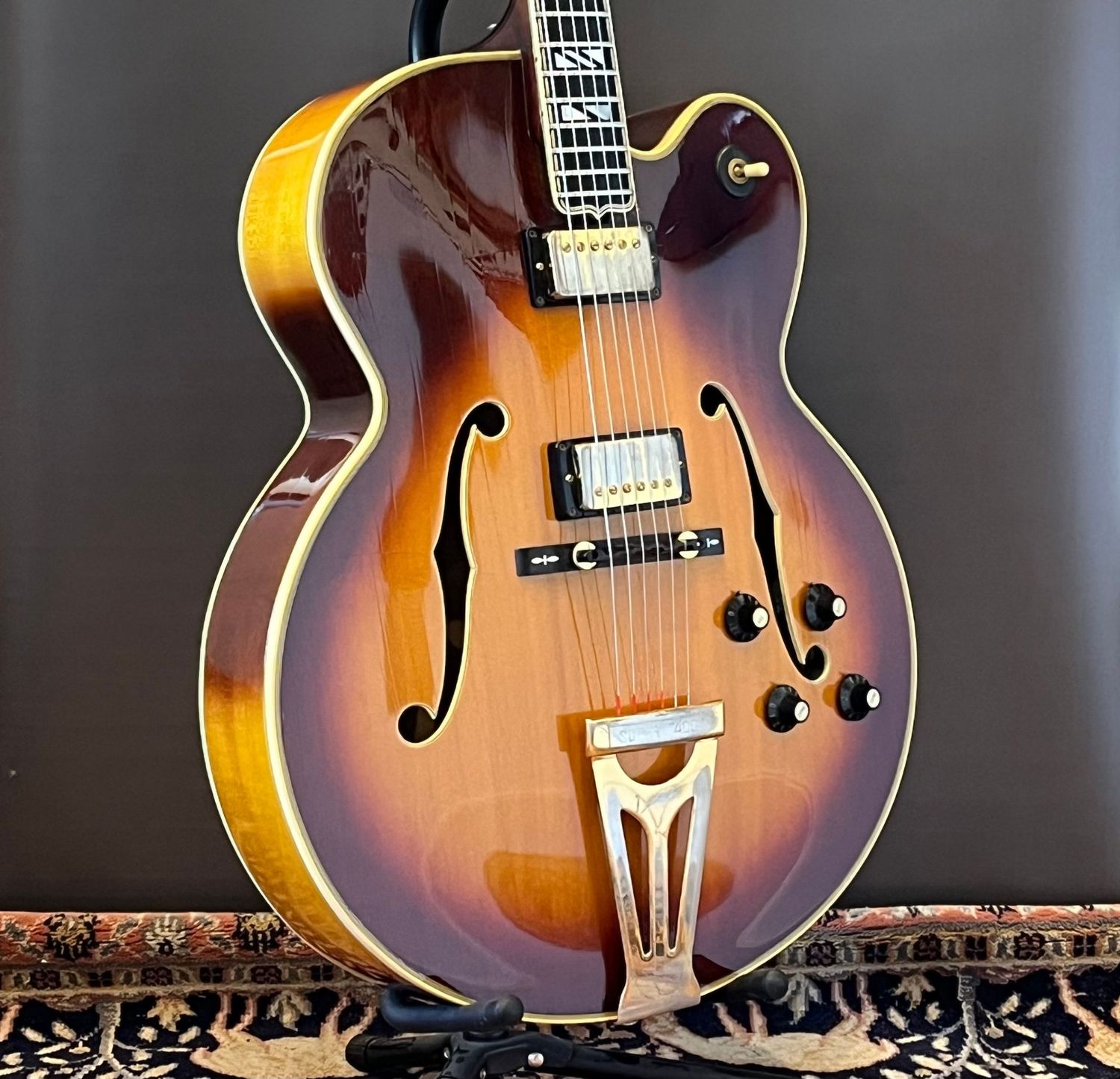 1977 Gibson Super 400 CES