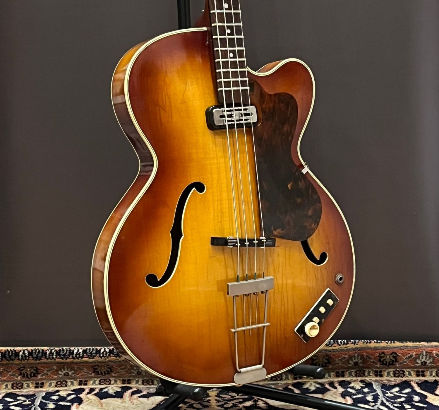 1960 Hofner 500/3 Bass