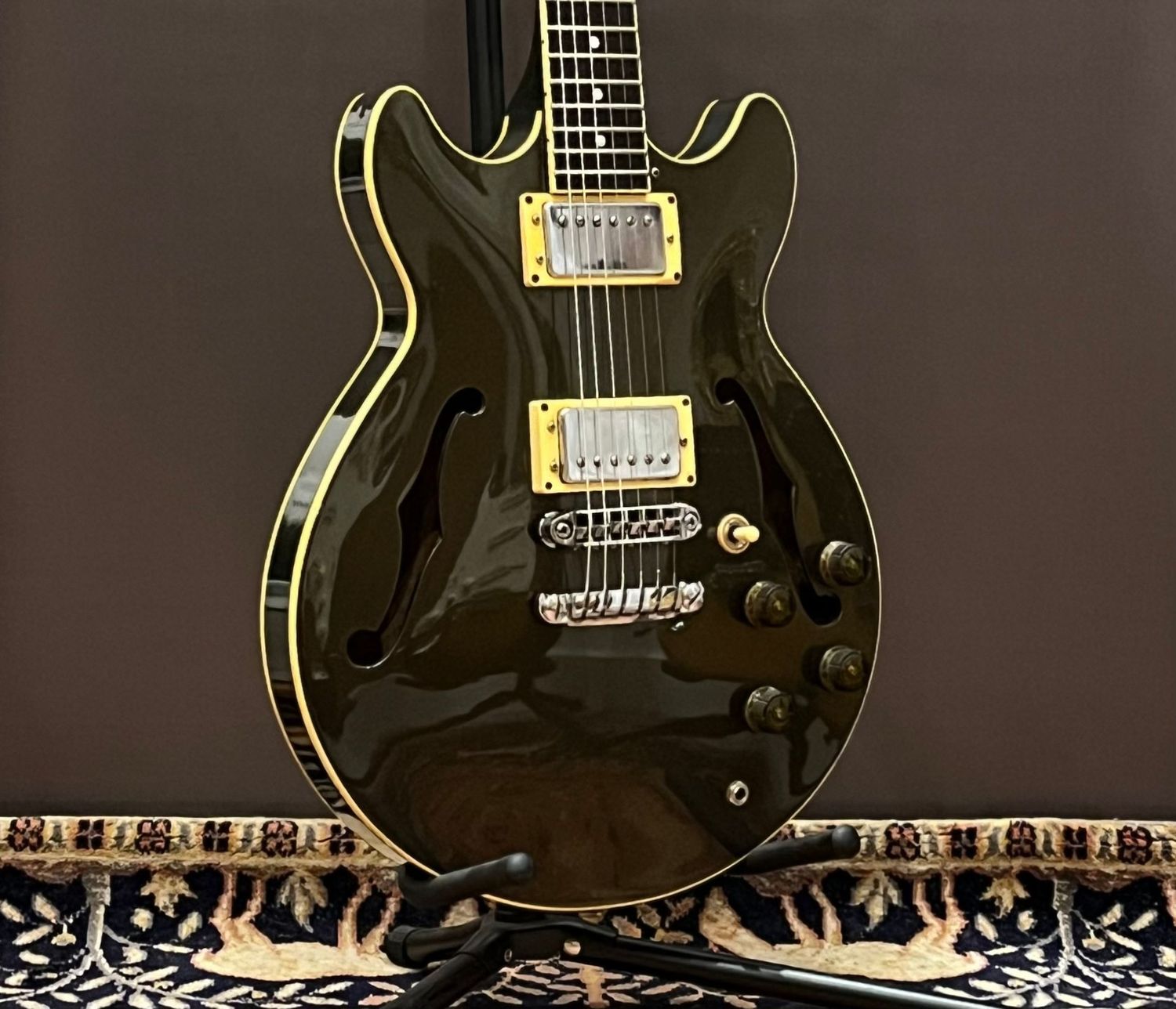 1983 Ibanez Artist AM-100