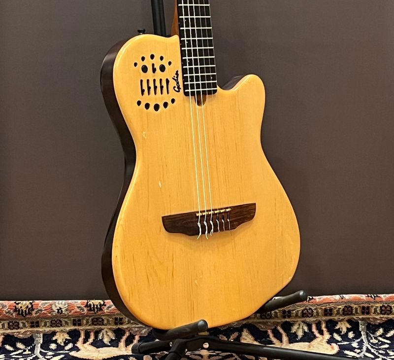 1999 Godin Multiac Nylon ACS