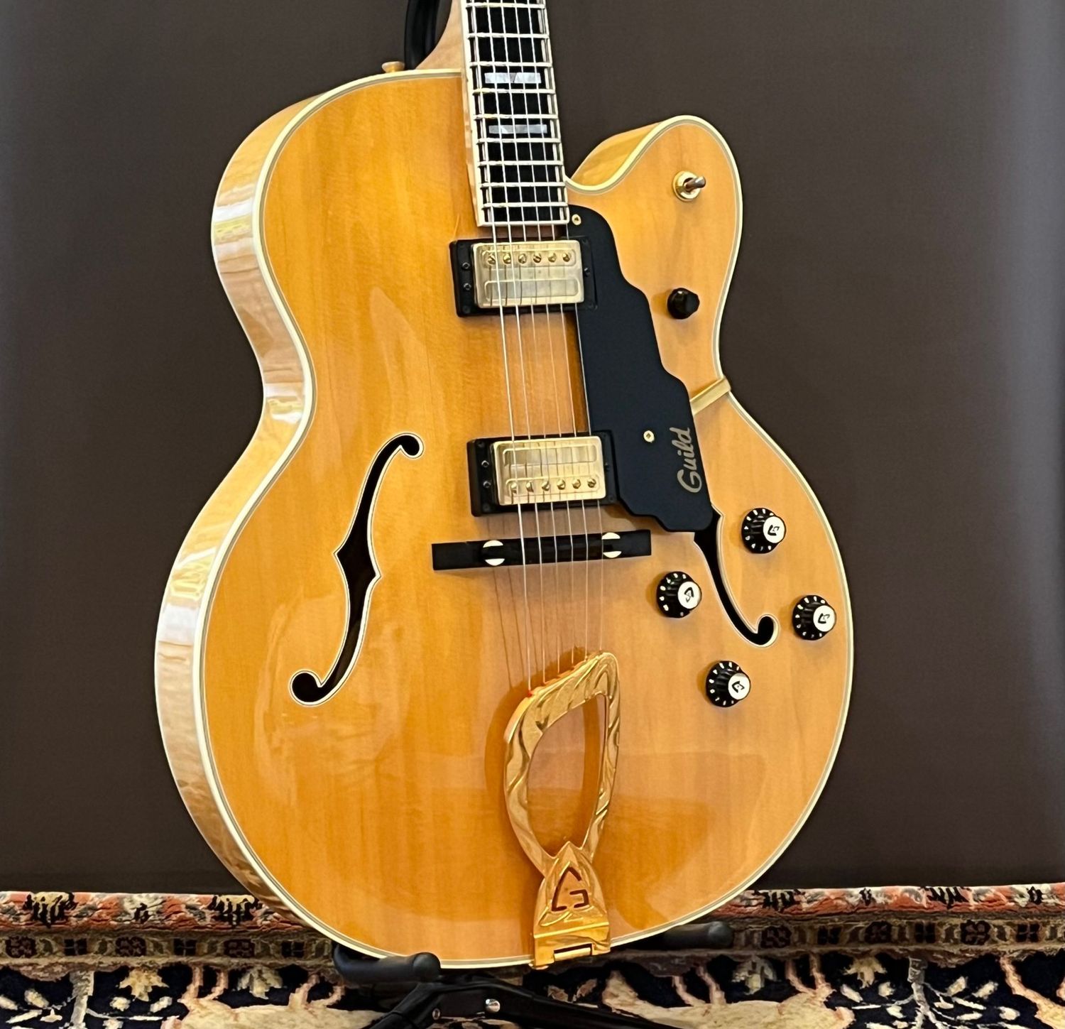 2002 Guild X-500