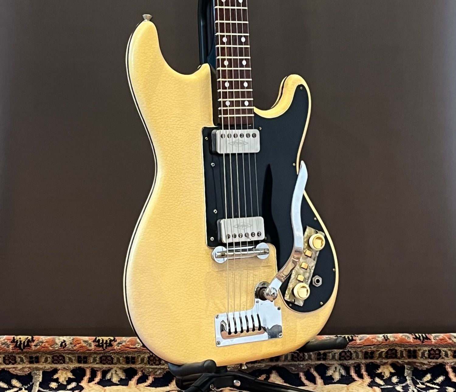 1962 Hofner 172 - Cream Vinyl