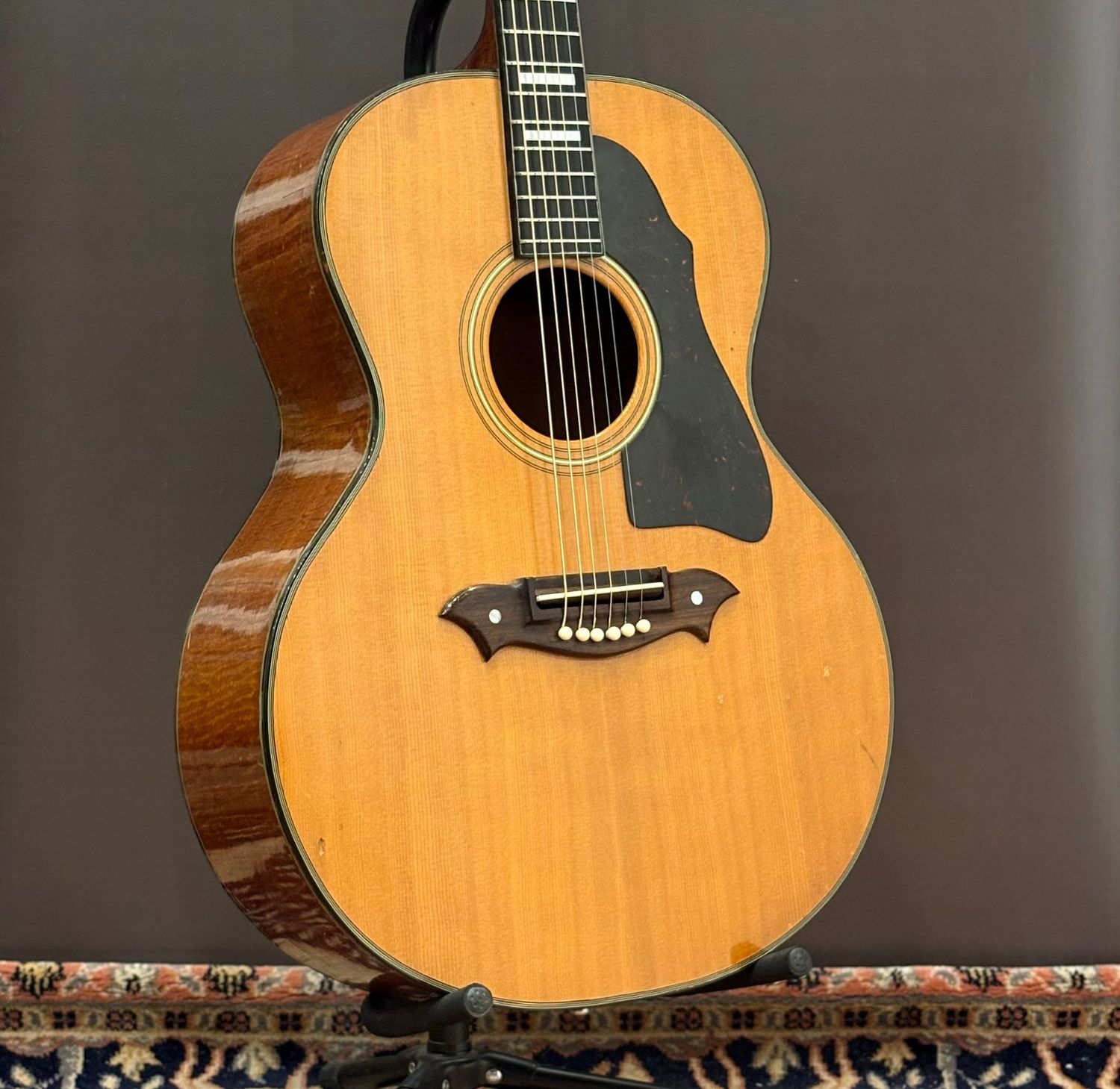 1970s Knight Jumbo Acoustic 1970s Knight Jumbo Acoustic