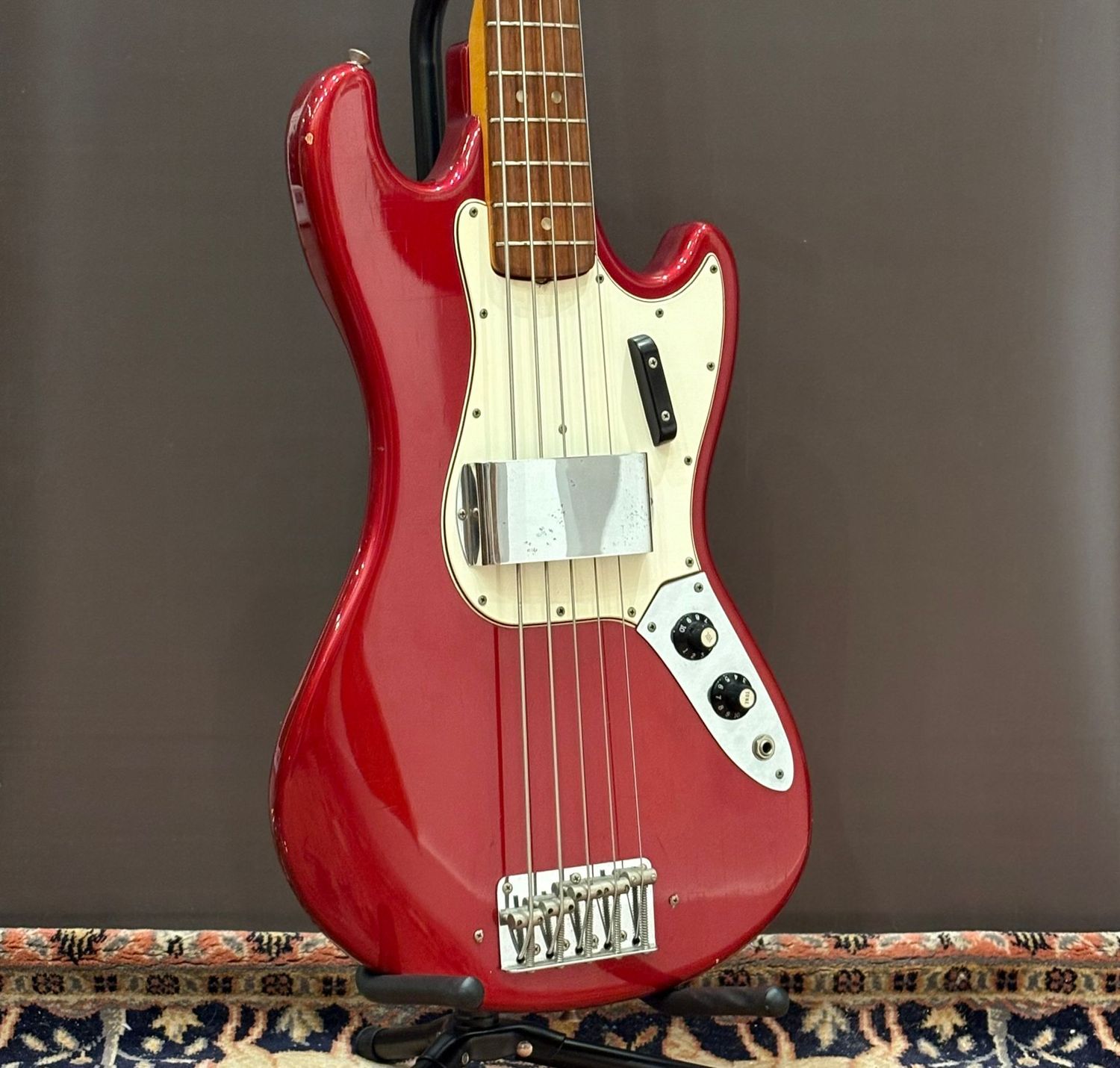 1965 Fender Bass V - Candy Apple Red 1965 Fender Bass V - Candy Apple Red