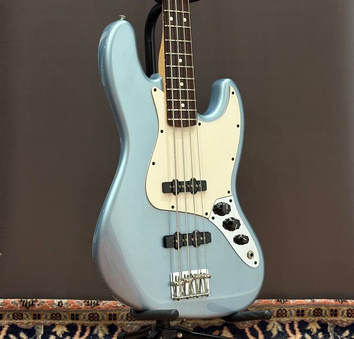 2005 Fender Standard Jazz Bass - Blue Agave 2005 Fender Standard Jazz Bass - Blue Agave