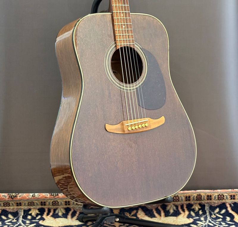 1980s Fender Newporter