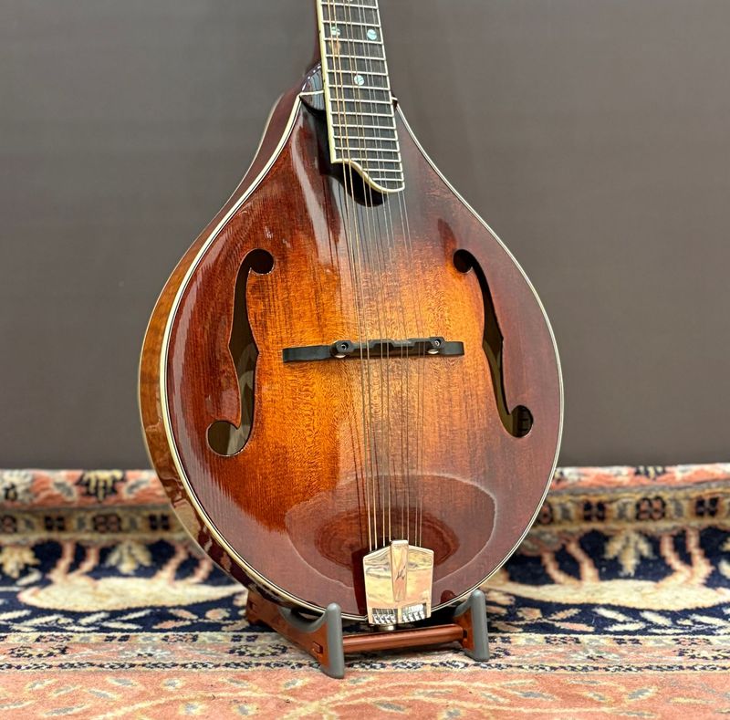 2014 Eastman MD605 Mandolin