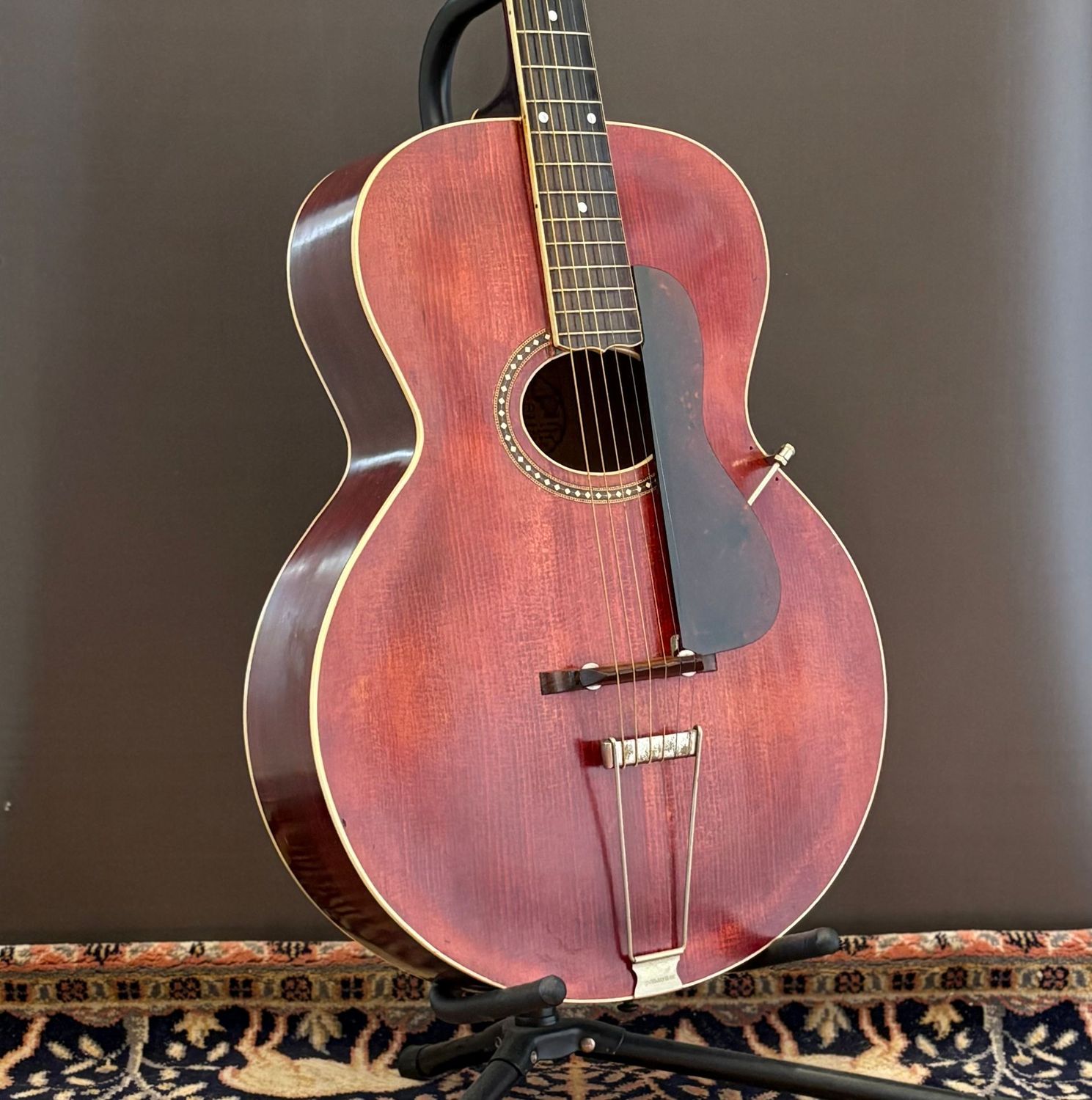 1923 Gibson L-4