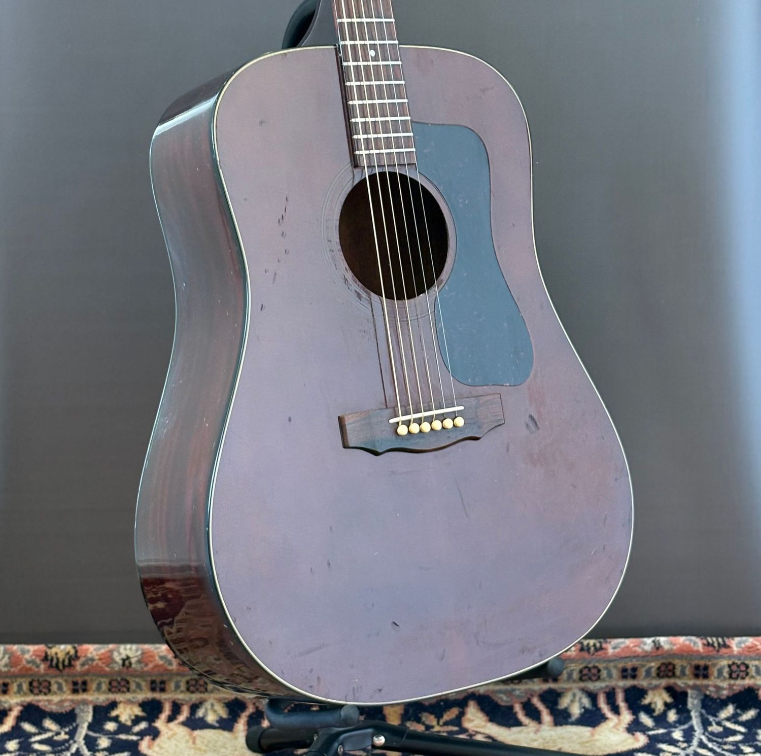 1984 Guild D-25