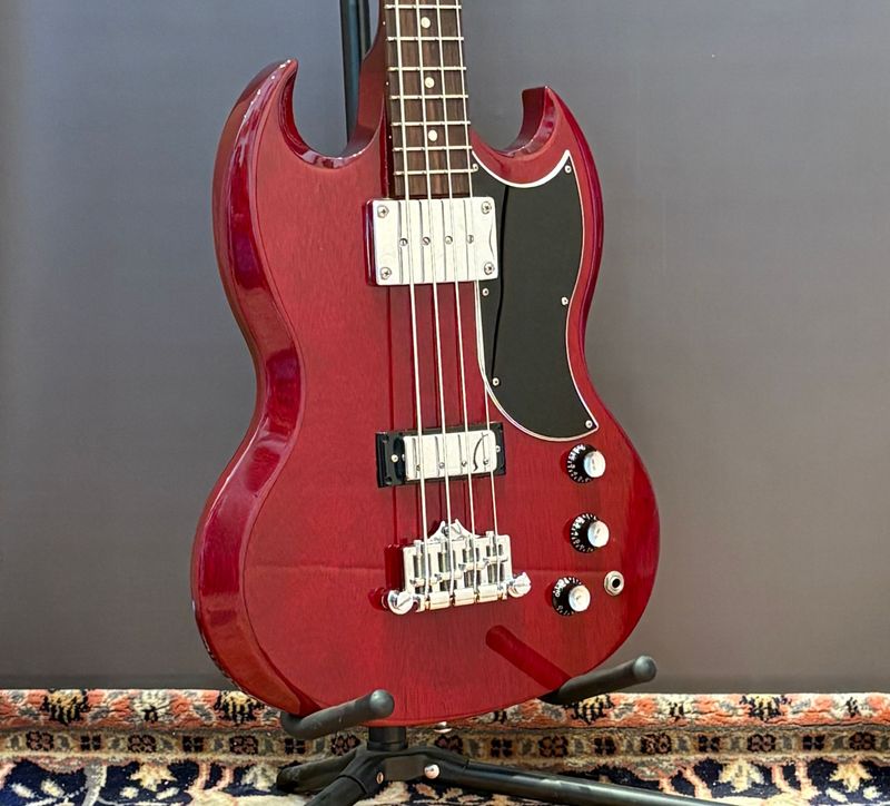 2005 Gibson SG Bass