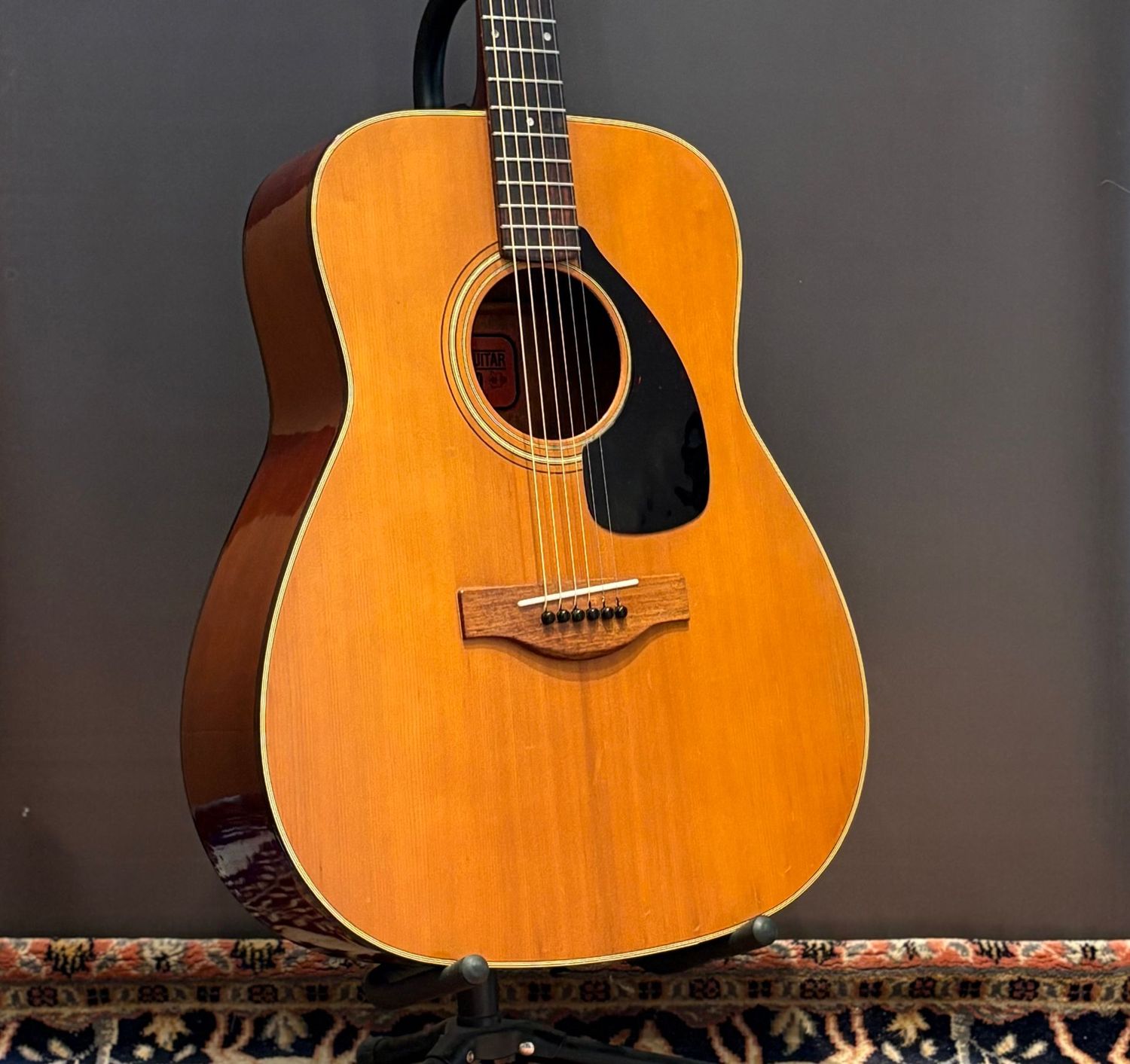 1967 Yamaha FG-180 (Nippon Gakki Red Label) 1967 Yamaha FG-180 (Nippon Gakki Red Label)