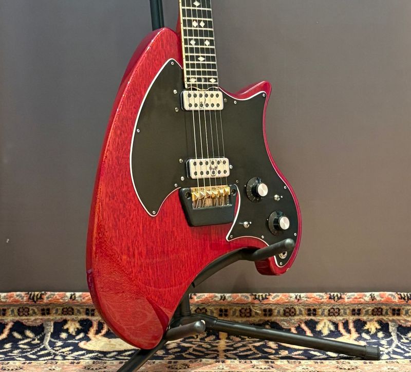 1972 Ovation Deacon
