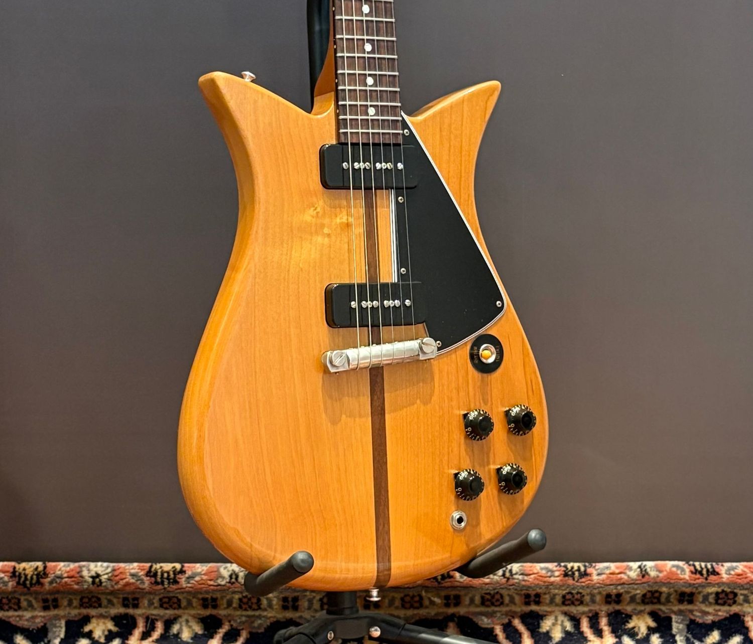 2021 Gibson Archive Collection Theodore 2021 Gibson Archive Collection Theodore