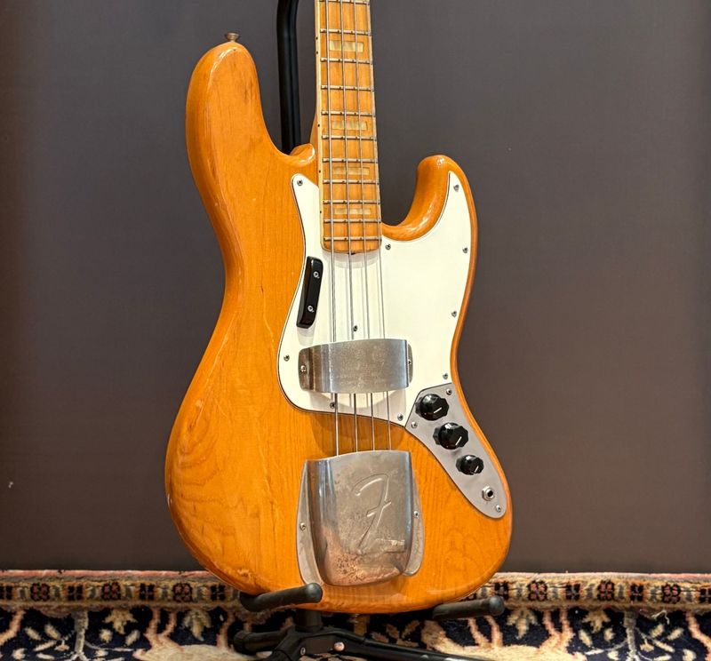 1976 Fender Jazz Bass