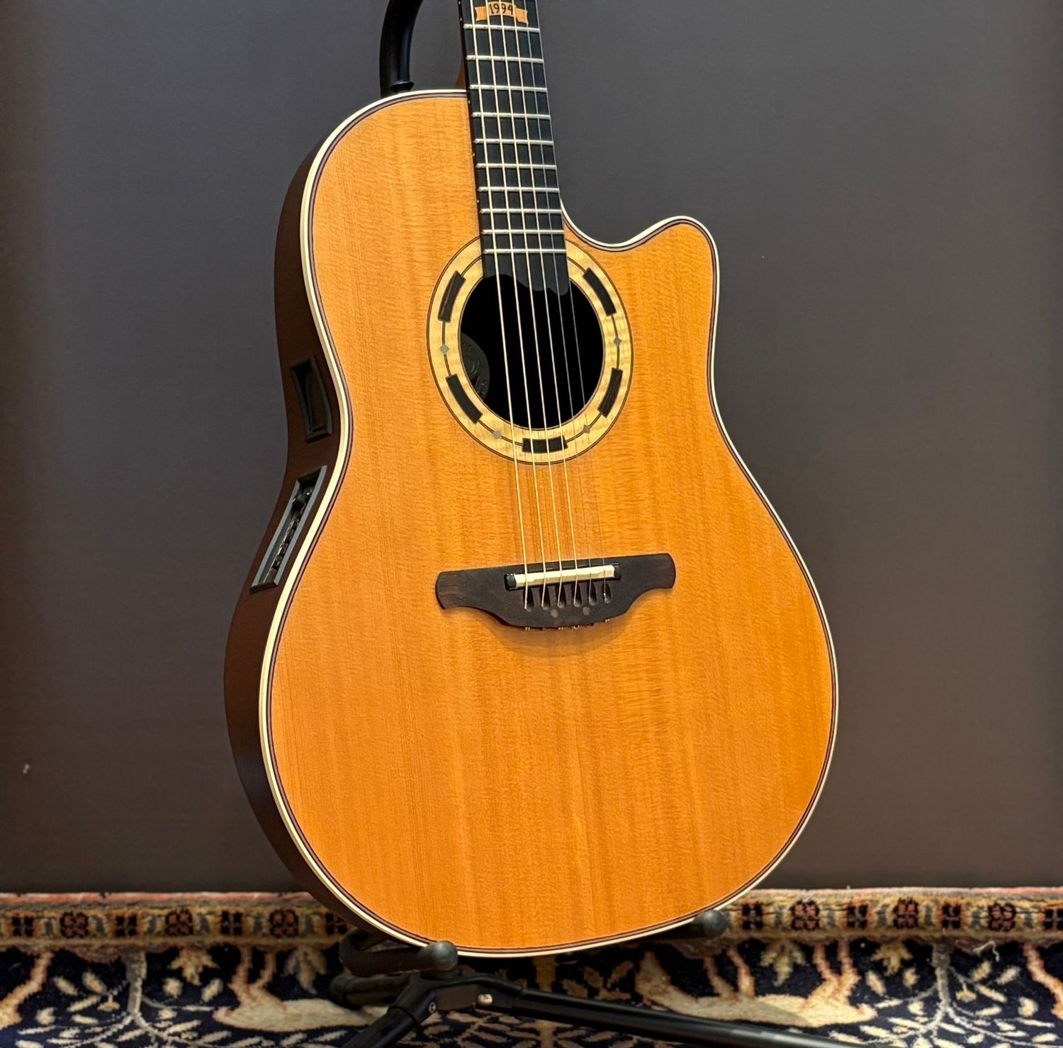 1994 Ovation Collectors Series '94 Limited Edition 1712 1994 Ovation Collectors Series '94 Limited Edition 1712